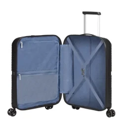 Transavia Trolleys|Ryanair Trolleys><noscript><img width=