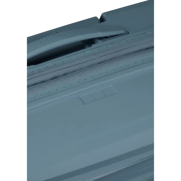 Ryanair Trolleys|Handbagage Trolleys>American Tourister FastForward Spinner 55/20 TSA Exp steel blue