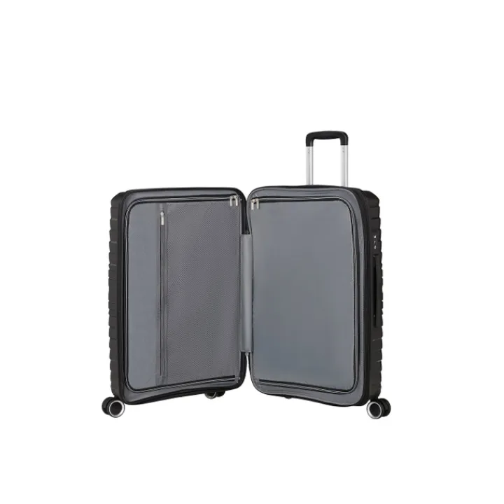 Reistrolleys|Reiskoffers>American Tourister Flytwist Spinner 67/24 TSA Expandable shadow black