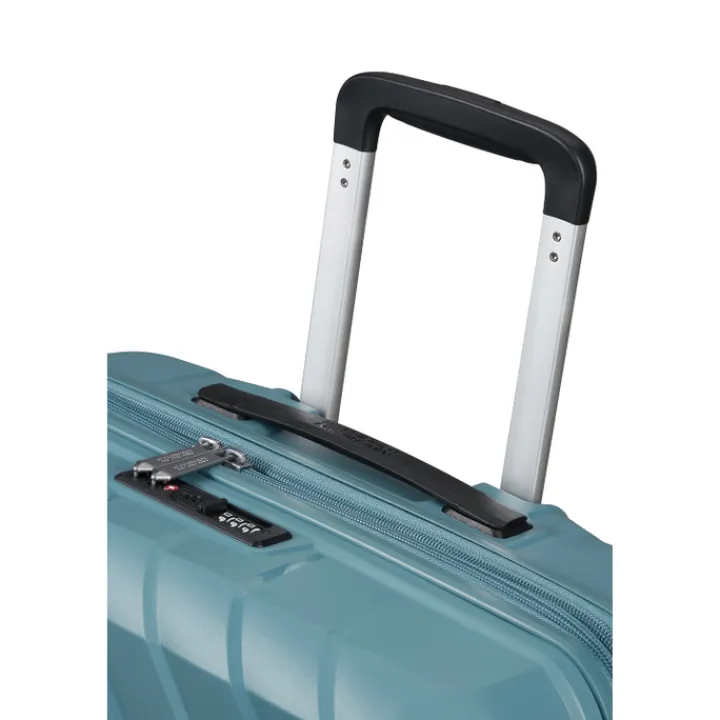 Reistrolleys|Reiskoffers>American Tourister Flytwist Spinner 78 cm Exp. storm blue