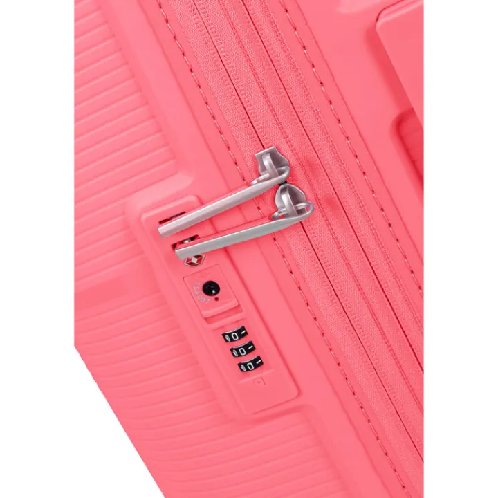 Reistrolleys|Reiskoffers>American Tourister Starvibe Spinner 67 EXP sun kissed coral