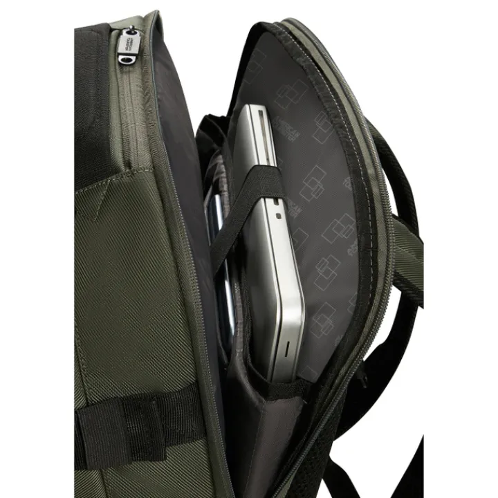 Heren Rugzakken|Dames Rugzakken>American Tourister Urban Track Laptop Backpack 15,6" dark khaki