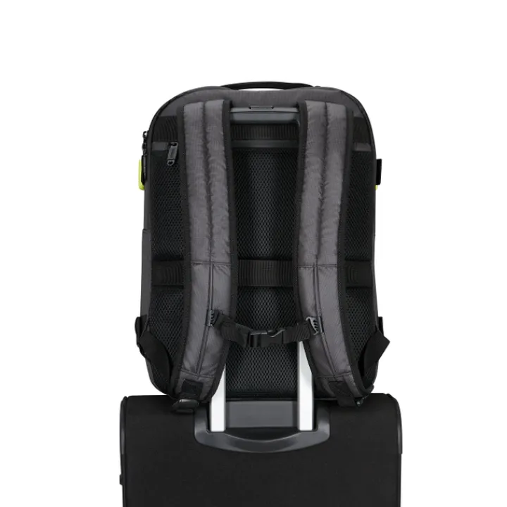 Heren Rugzakken|Dames Rugzakken>American Tourister Urban Track Laptop Backpack 15,6" coated black/Lime