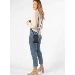 Telefoontasjes|Crossbody>Aunts & Uncles Grandma's Luxury Club Mrs. Sugar Pop Crossover night sky