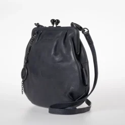 Crossbody|Clutches><noscript><img width=