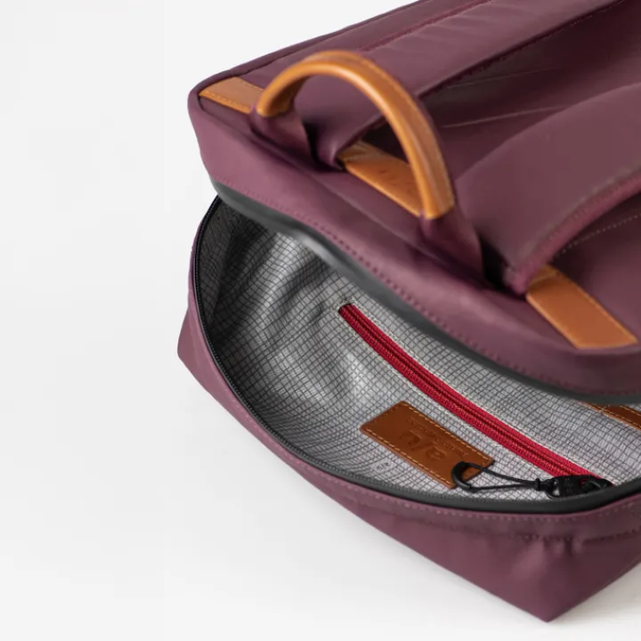 Dames Rugzakken|13 Inch Laptoptassen>Aunts & Uncles Hamamatsu cherry laquer