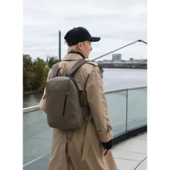Kleine Rugzakken|Laptop Rugzakken>Aunts & Uncles Kumotsu RE Backpack fallen rock