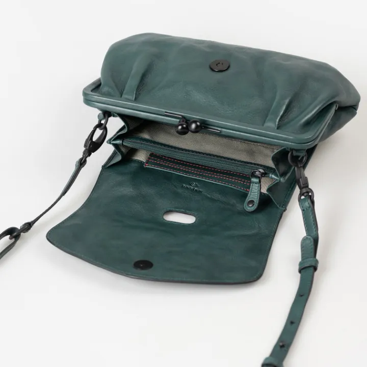 Crossbody|Clutches>Aunts & Uncles Mrs. Madeline kelp forest