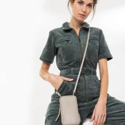 Telefoontasjes|Damestassen>Aunts & Uncles Prune Phone bag jet black
