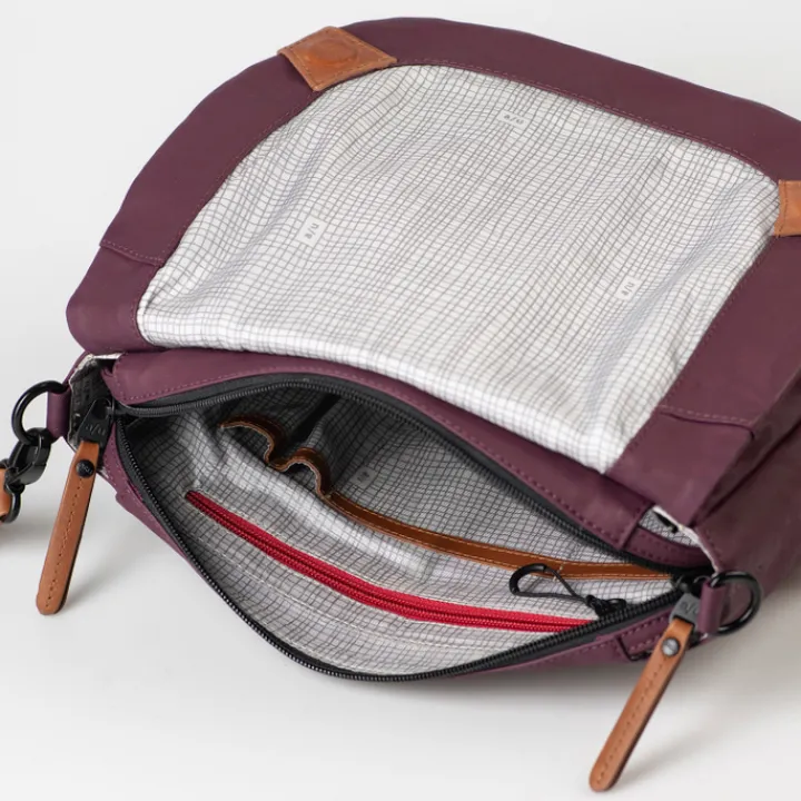 Schoudertassen|Damestassen>Aunts & Uncles Sendai cherry laquer