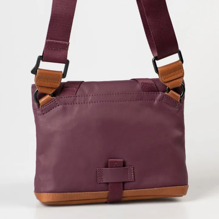 Heuptassen|Crossbody>Aunts & Uncles Tsu cherry laquer