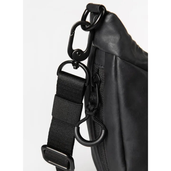 Schoudertassen|Damestassen>Aunts & Uncles Yoshii RE Shoulderbag black