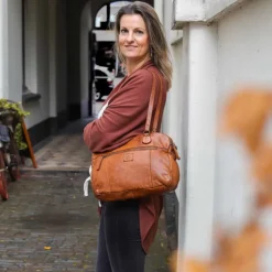Schoudertassen|Handtassen>Bear Design Lieke Schoudertas cognac