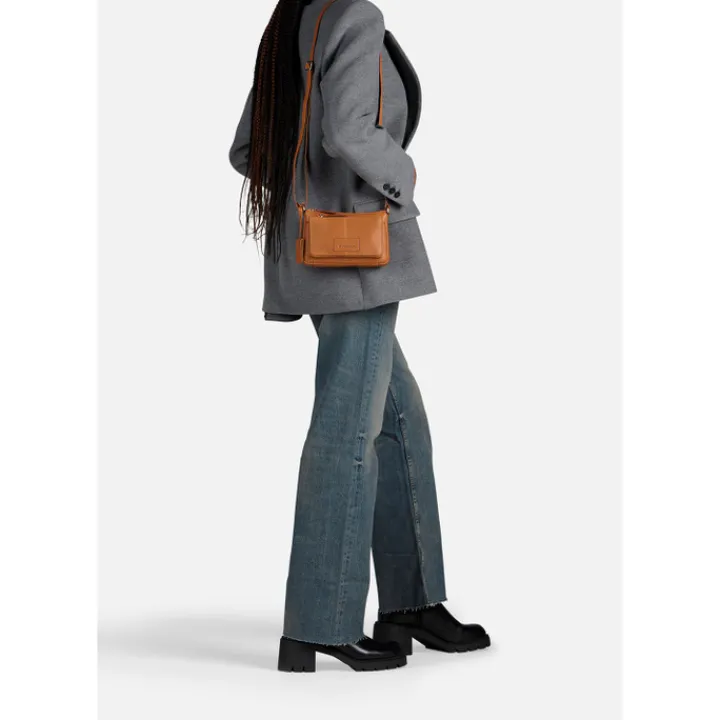 Schoudertassen|Crossbody>Burkely Soft Skylar Minibag cozy cognac
