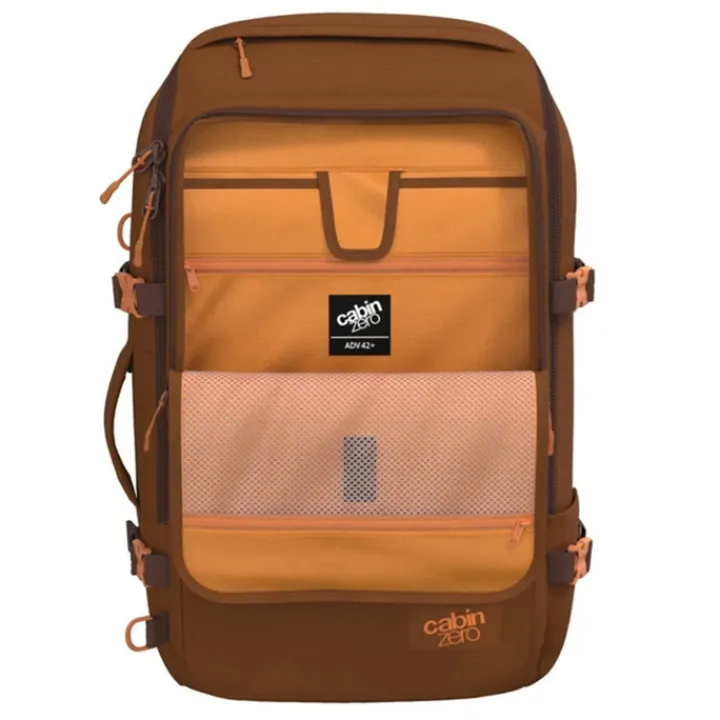 Grote Rugzakken|Daypack>CabinZero Adventure Pro 42L Cabin Backpack saigon coffee