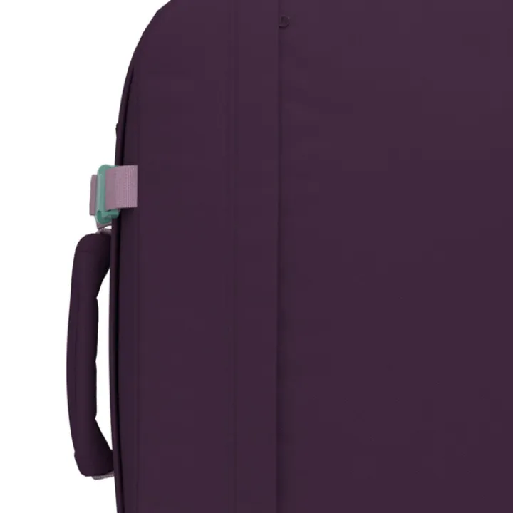Grote Rugzakken|Heren Rugzakken>CabinZero Classic 44L Ultra Light Cabin Bag midnight purple