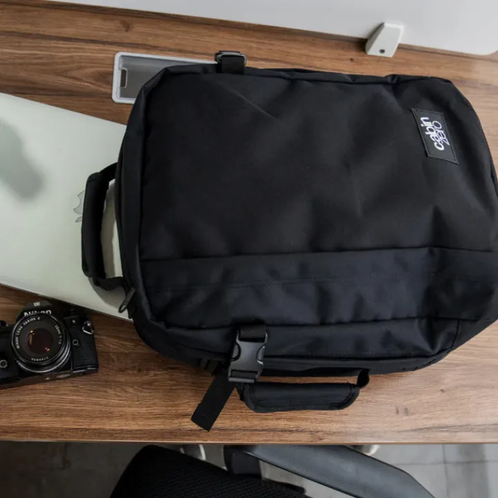 Kleine Reistassen|Handbagage Reistassen>CabinZero Classic 28L Ultra Light Cabin Bag Tech absolute black