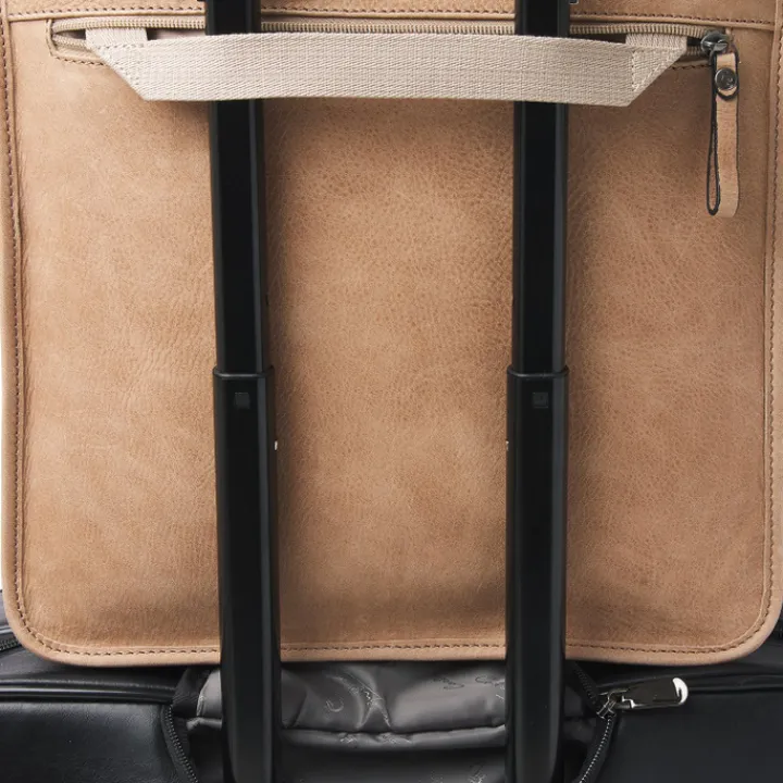 15.6 Inch Laptoptassen|Laptop Schoudertassen>Castelijn & Beerens Carisma Laptop Shopper 15.6" RFID beige