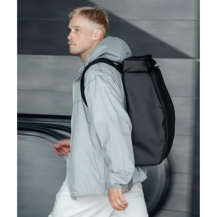 Schoolrugzak|Daypack>Db Journey Hugger Backpack 30L blue hour