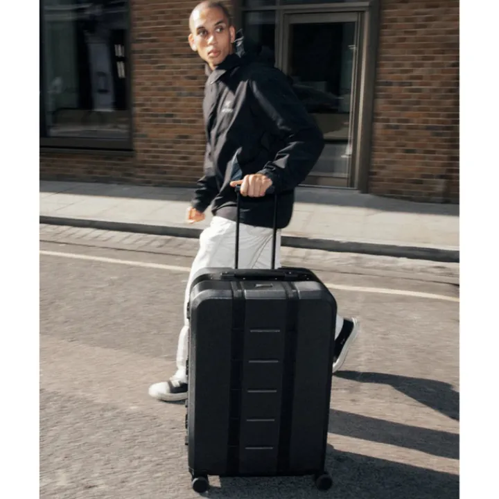 Harde Koffers|Reiskoffers>Db Journey Ramverk Pro Check-in Luggage Large black out