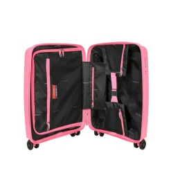 Transavia Trolleys|Klm Trolleys><noscript><img width=
