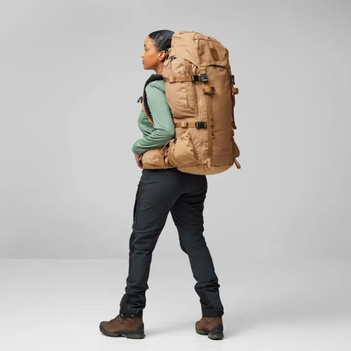 Grote Rugzakken|Trekking Rugzakken>Fjallraven Kajka 55 S/M coal black