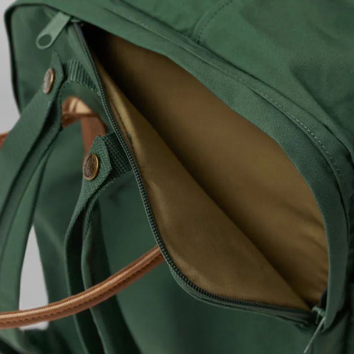 Kleine Rugzakken|Heren Rugzakken>Fjallraven Kanken No. 2 Laptop Backpack 15" deep patina