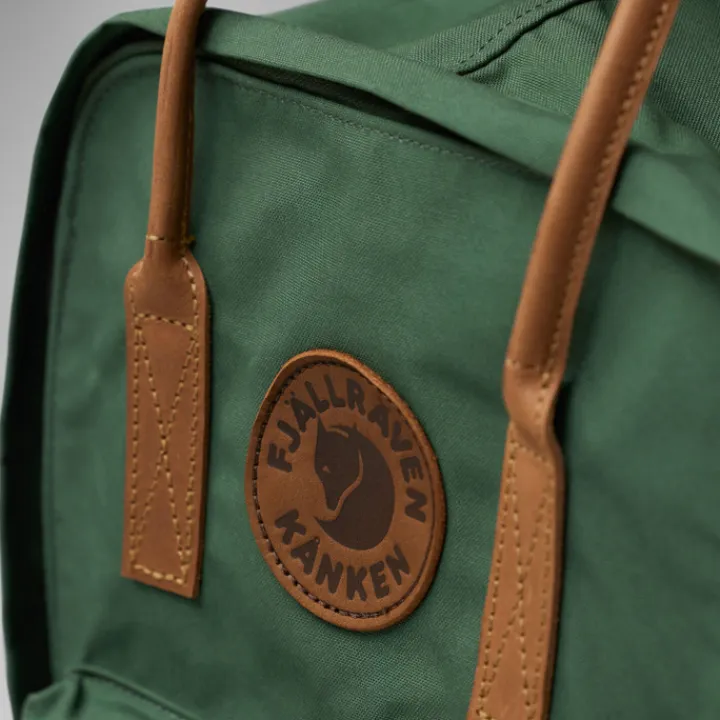 Kleine Rugzakken|Heren Rugzakken>Fjallraven Kanken No. 2 Laptop Backpack 15" deep patina
