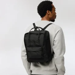 Kleine Rugzakken|Heren Rugzakken>Fjallraven Re-Kanken Backpack black