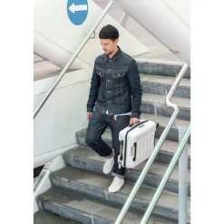 Transavia Trolleys|Klm Trolleys><noscript><img width=
