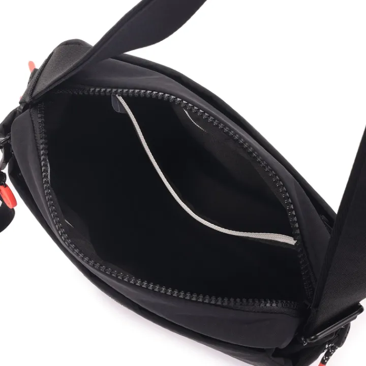 Schoudertassen|Herentassen>Hedgren Kosho Medium Crossover black