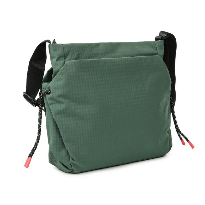 Schoudertassen|Herentassen>Hedgren Makoto Crossover Square duck green