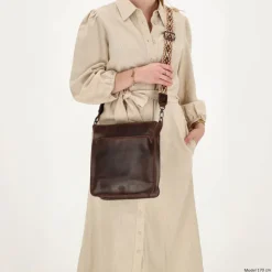 Schoudertassen|Crossbody>Hide & Stitches Next Navajo Shoulderbag darkbrown