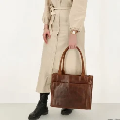 15.6 Inch Laptoptassen|Laptop Schoudertassen>Hide & Stitches Next Navajo Laptopbag brown