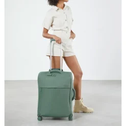 Reiskoffers|Zachte Koffers>Lipault Plume Medium Trip dry sage