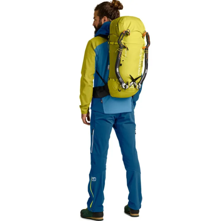 Wintersport Rugzakken|Dames Rugzakken>Ortovox Peak Light 32 cengia-rossa