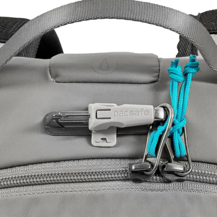 Kleine Rugzakken|Daypack>Pacsafe Eco 18L Backpack Econyl gravity gray