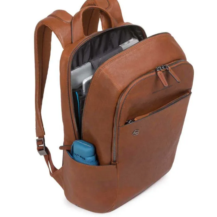 Kleine Rugzakken|13 Inch Laptoptassen>Piquadro Black Square Computer Backpack with iPad Compartment tobacco