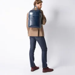 15.6 Inch Laptoptassen|Laptop Rugzakken>Piquadro Blue Square Computer Backpack with iPad Compartment black
