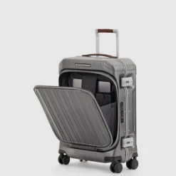 Transavia Trolleys|Ryanair Trolleys><noscript><img width=