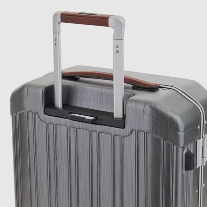 Transavia Trolleys|Ryanair Trolleys>Piquadro PQ Light Frame Laptop Cabin Spinner 55 grey