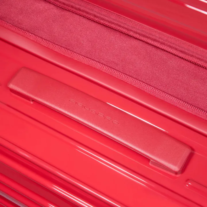 Lichtgewicht Koffers|Harde Koffers>Piquadro PQ-Light Medium Trolley red
