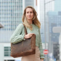 15.6 Inch Laptoptassen|Laptop Schoudertassen>Plevier Retro Hopper Shopper 15.6" bruin