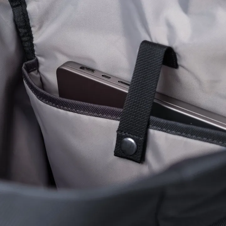 Kleine Rugzakken|Daypack>Sandqvist Ground Rolltop Backpack L dawn green with dawn green webbing