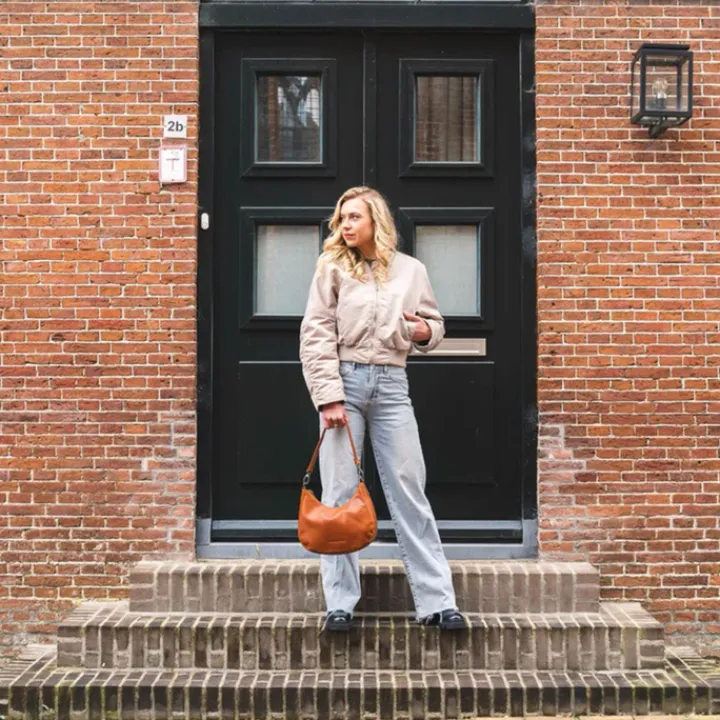 Schoudertassen|Herentassen>The Chesterfield Brand Alexandria Shoulderbag cognac