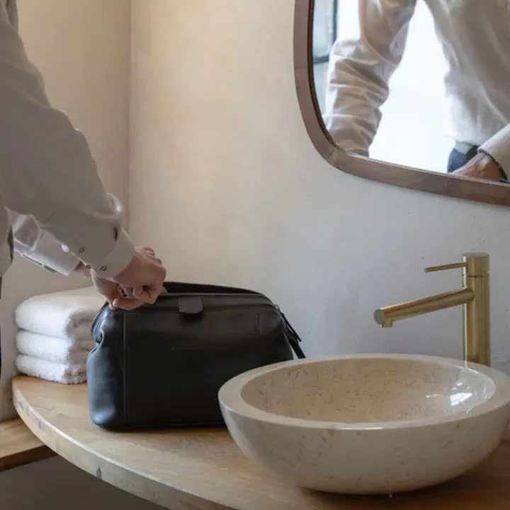 Toilettassen>The Chesterfield Brand Biassa Toilet bag black