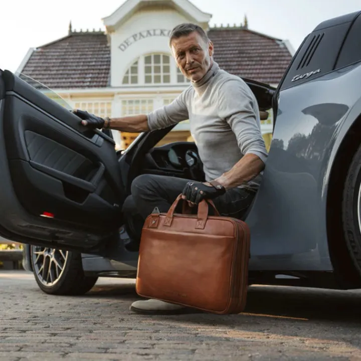 Herentassen|15 Inch Laptoptassen>The Chesterfield Brand Iseo Laptopbag black
