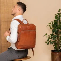 15 Inch Laptoptassen|Leren Laptoptassen>The Chesterfield Brand Nicola Backpack black