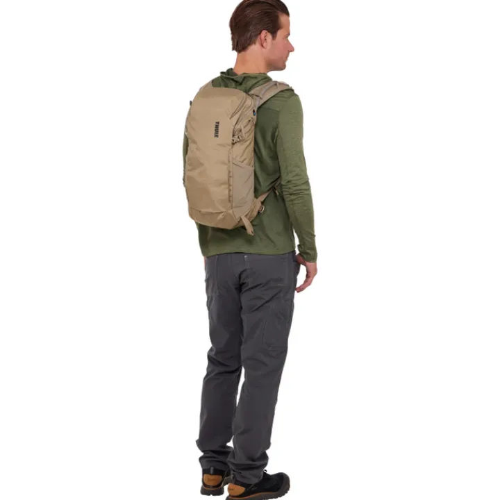 Kleine Rugzakken|Wandelrugzakken>Thule AllTrail Hydration Backpack 16L faded khaki