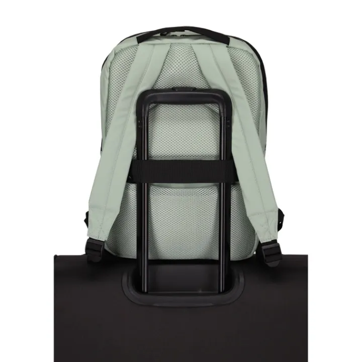 Kleine Rugzakken|15.6 Inch Laptoptassen>Travelite Basics Backpack light green